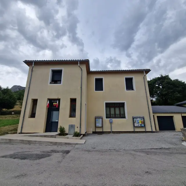 Mairie de Blieux_Blieux