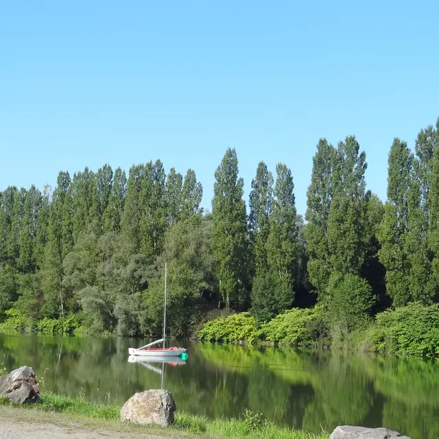 Plan d'eau Marcel et Robert Jalicot Saint-Germain-des-Fossés