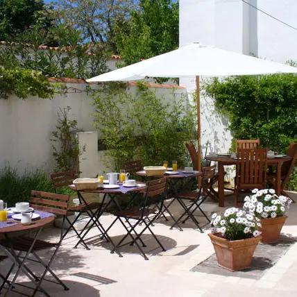 Terrasse extérieure - Petit-déjeuner