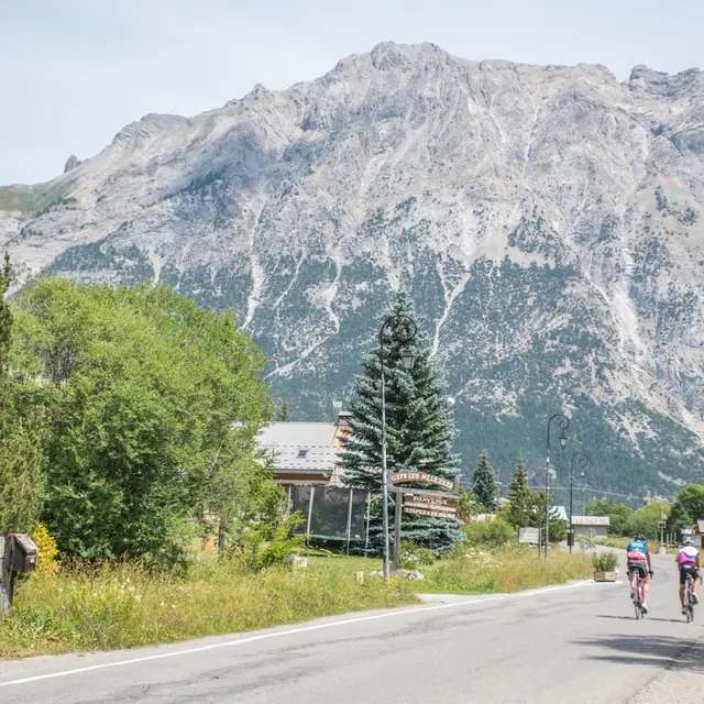 Cyclistes Clarée