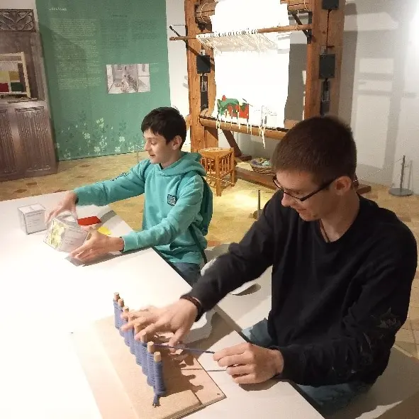 L'atelier du lissier, comme si vous y étiez !