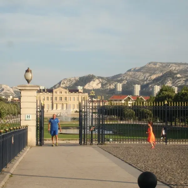 Location saisonnière Le Verlaine Marseille.jpg