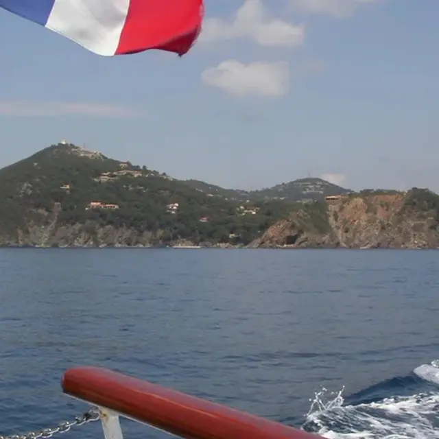 Promenade vers les îles de Port-Cros et du Levant - Vedettes îles d'Or et le Corsaire_Le Lavandou