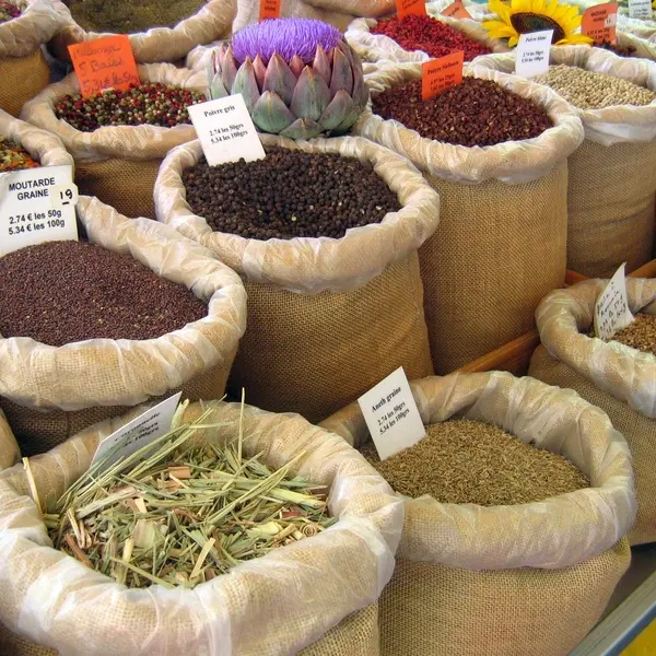 Marché du centre de Stains