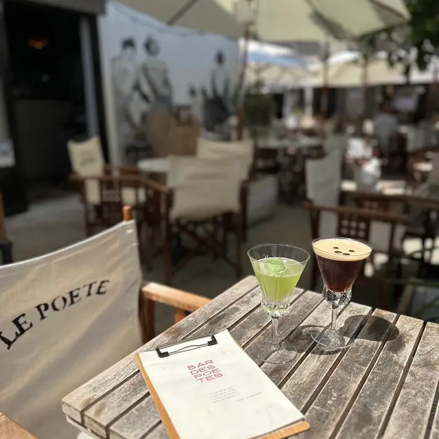 Bar des Poètes_Saintes-Maries-de-la-Mer