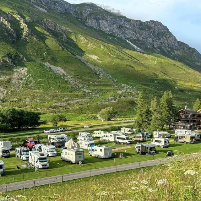 Camping Les Richardes en été - Val d'Isère