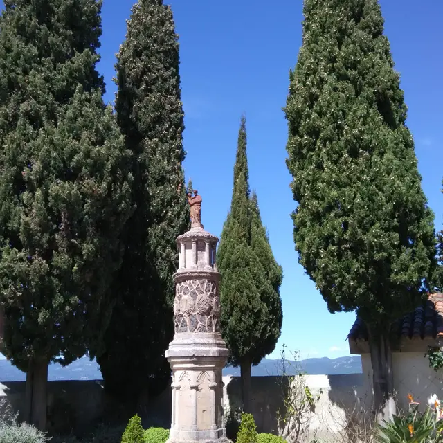 Monument à Saint-Joseph de Gassin