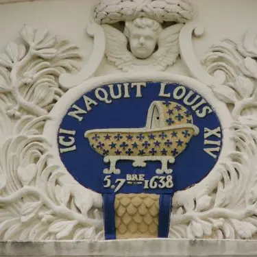 Visite guidée autour du Château-Neuf suivie d’un goûter au Pavillon Henri IV : 11 avril_Saint-Germain-en-Laye