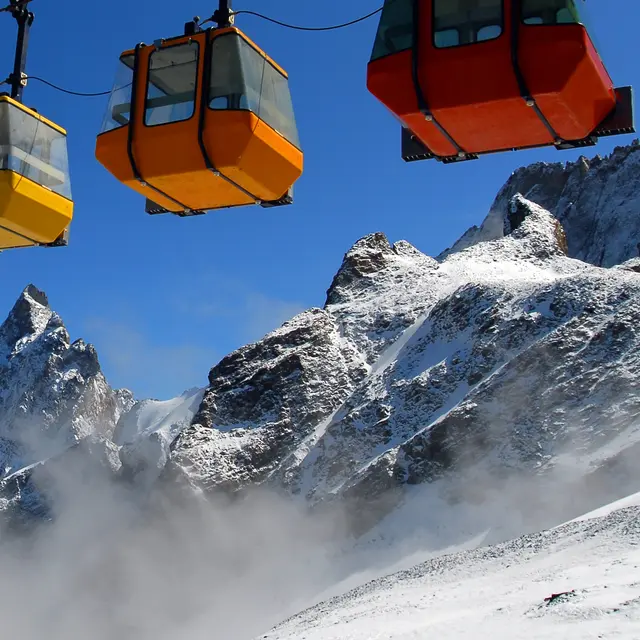 Téléphériques des Glaciers de la Meije