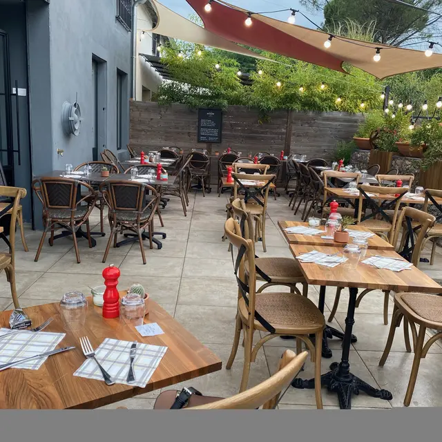 Le Bouillon des Gourmets - Tourves