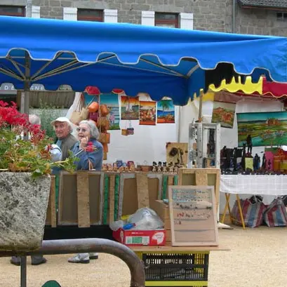marche-artisanat-chambon