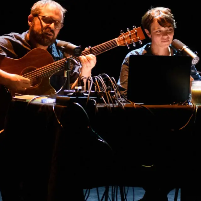 Théâtre : L'amour dans les oreilles_Chambéry