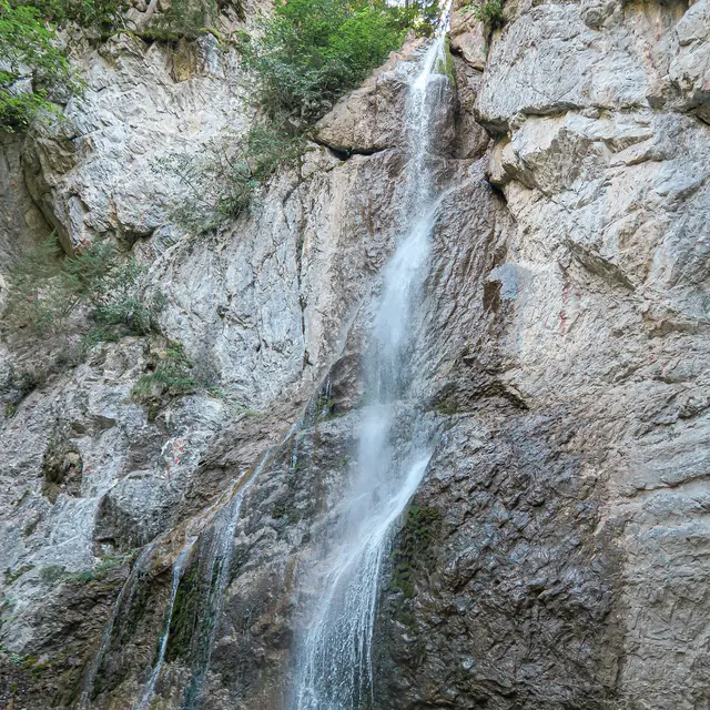 La cascade Sur Bayard - La Chapelle d'Abondance
