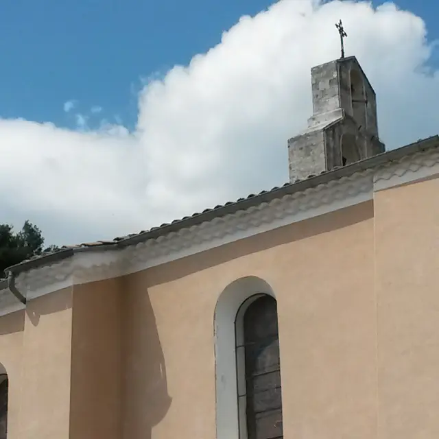 Eglise Saint Saturnin à Villeneuve