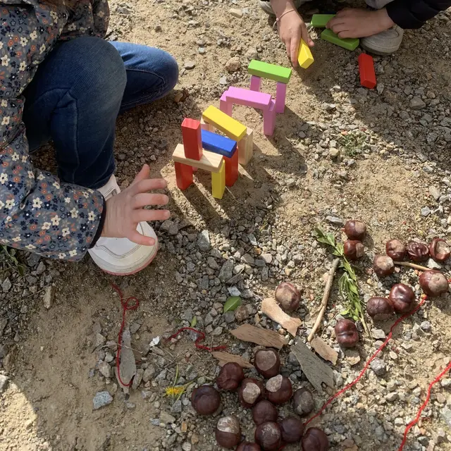 Rendez-vous aux jardins - Atelier jeune public - Mon petit jardin d'art_Saint-Étienne-le-Molard