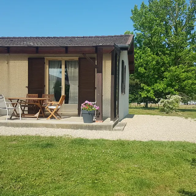 La terrasse et le jardin