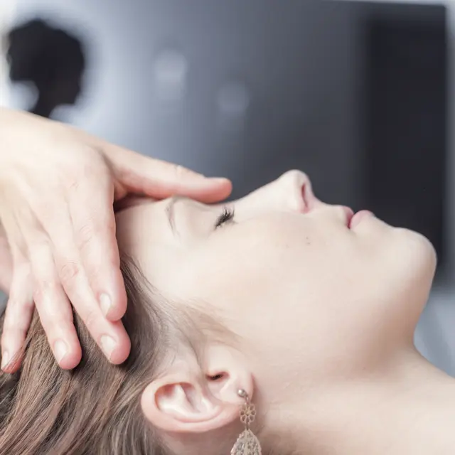 Massage cranien - Spa Pure Altitude