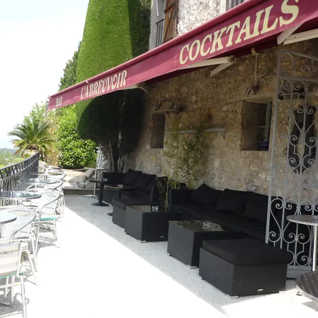 Bar à cocktails l'Abreuvoir