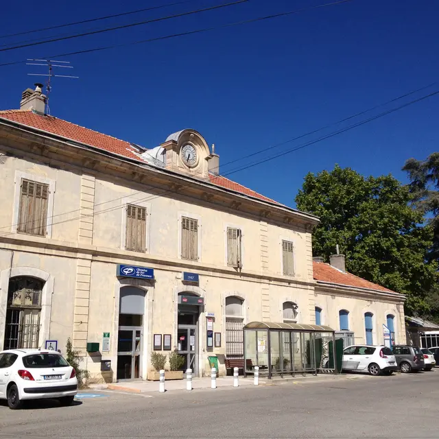 Gare des Chemins de Fer de Provence
