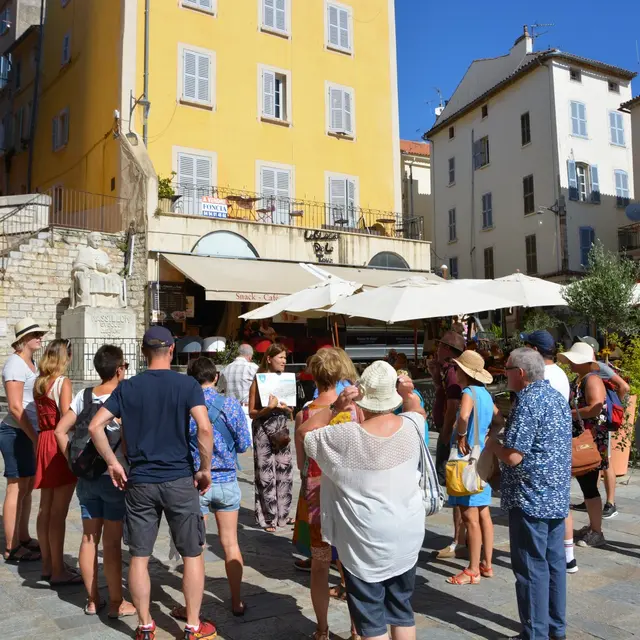 Visite guidée hyères au fil du temps