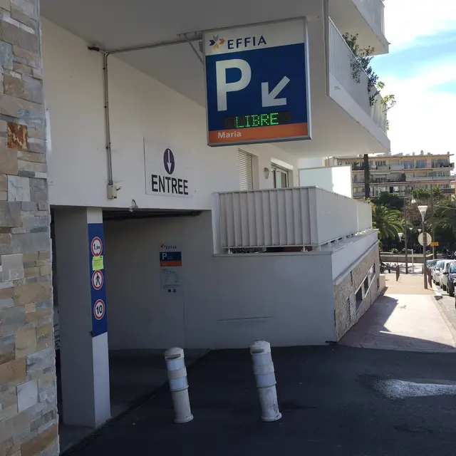 Cannes-Maria