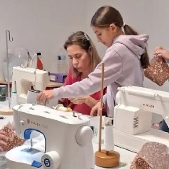 Atelier couture enfant_Saint-Jodard