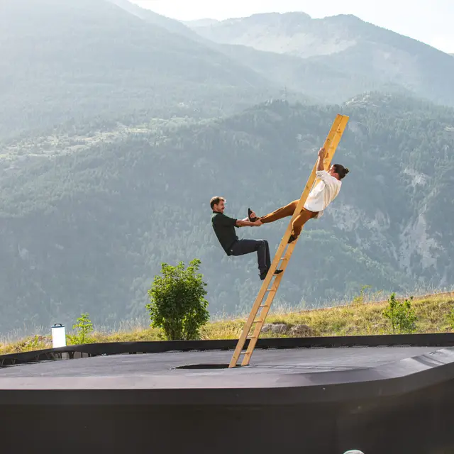 Les Fêtes de la Chartreuse - Spectacle de cirque contemporain Le poids des nuages_Entre-deux-Guiers