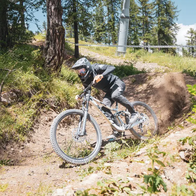 Downhill Cup RS_Vars