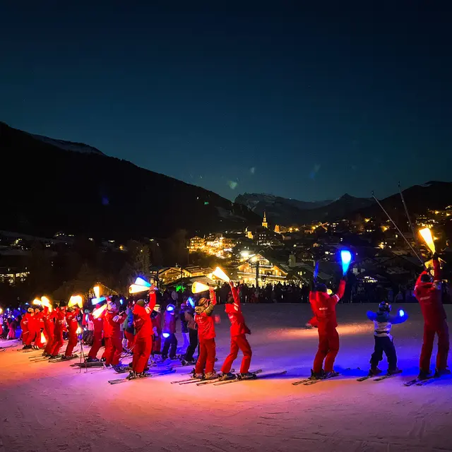 Descente aux flambeaux des moniteurs_Les Contamines-Montjoie