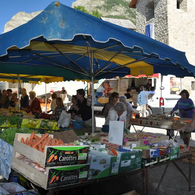 Marché de Colmars