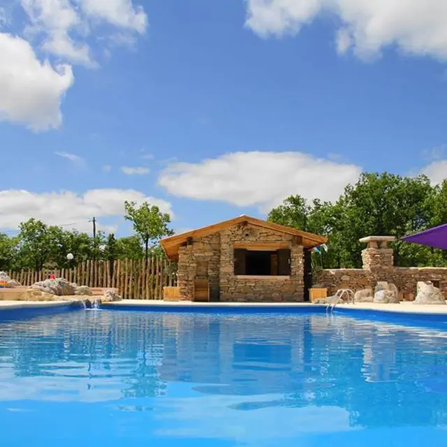 Camping les 3 Cantons - piscine