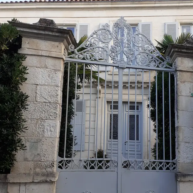 Villa de la tour Malakoff