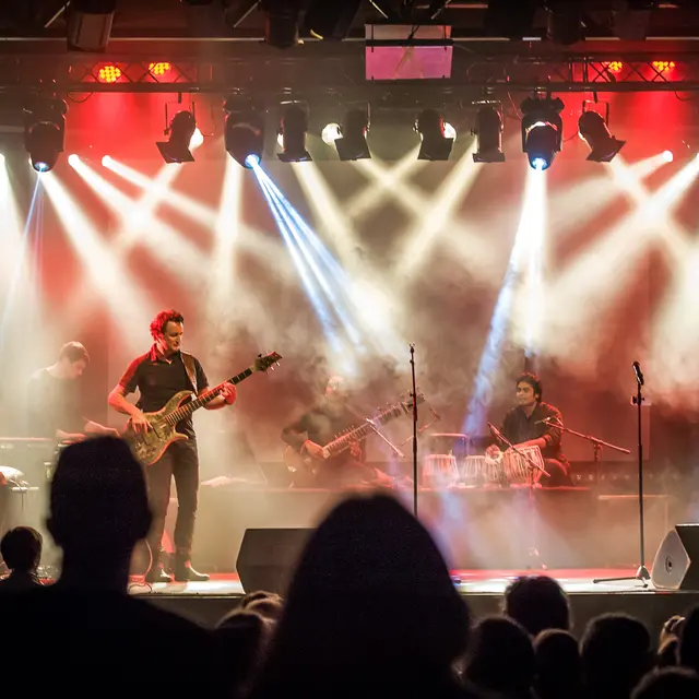 Olli & the Bollywood Orchestra