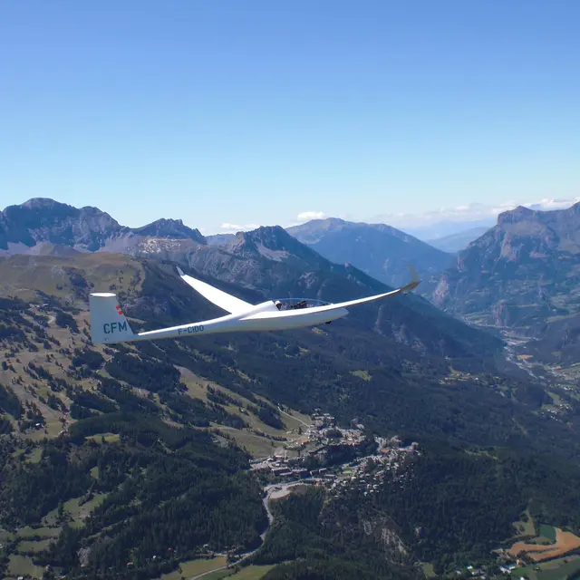 Centre de vol à voile de l'Ubaye : stage de pilotage en planeur