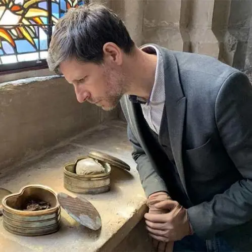 La paléopathologie : médecine légale appliquée à l'histoire et l'archéologie_Nice