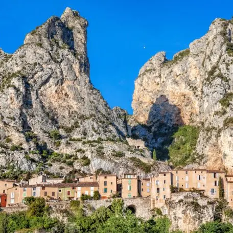 Les Samedis de l'Amont : Conférence  Légendes et êtres fantastiques en Provence alpine _Roquebillière