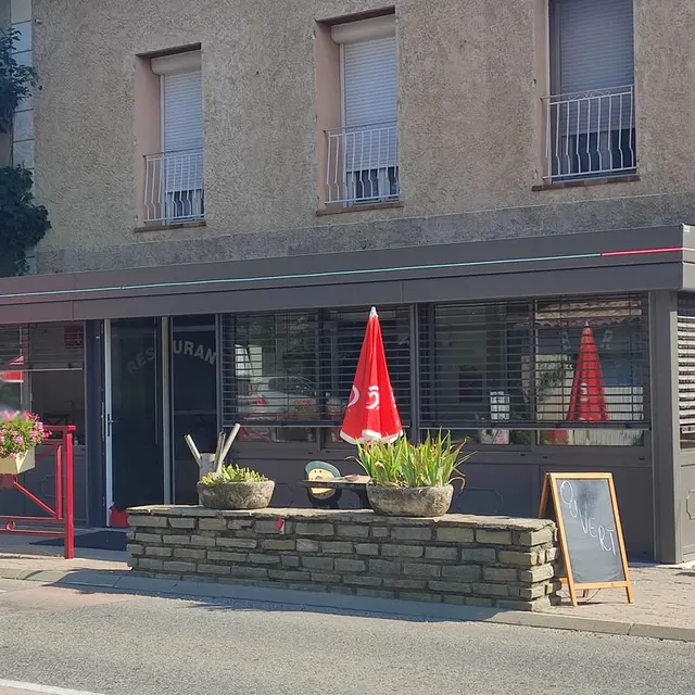 Restaurant L'Arc en Ciel à Garde-Colombe/Eyguians
