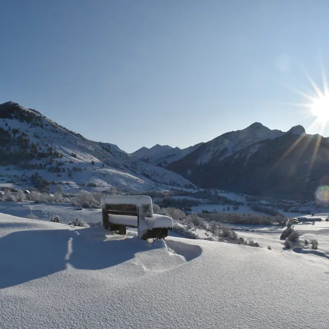 Vue d'Ancelle en raquettes