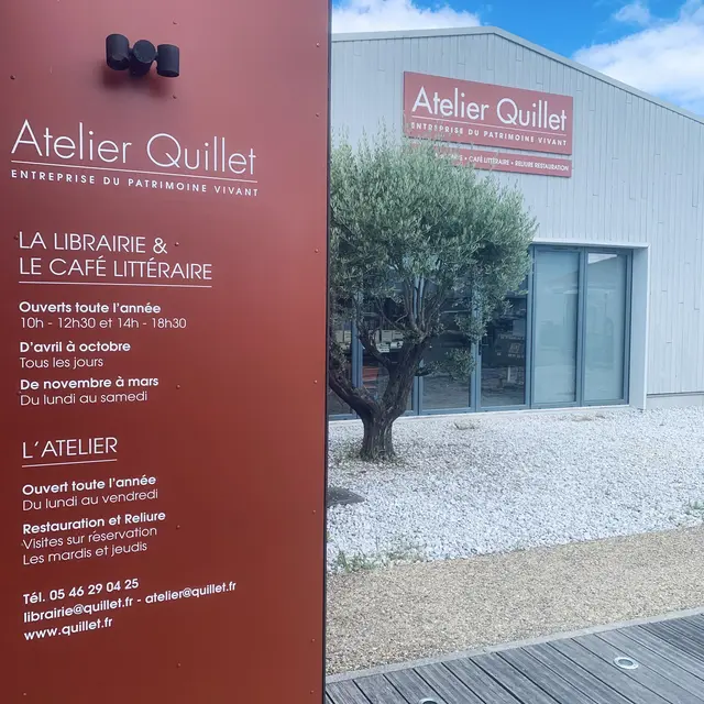 Le jardin littéraire de la Librairie Quillet_Loix