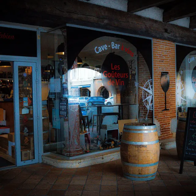 Les goûteurs de vin_Valence-d'Agen