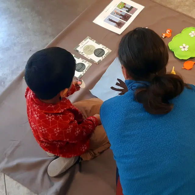 Au labo du Château : Touchons du bois