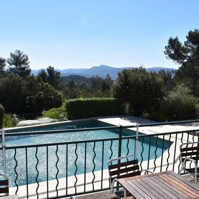 Les Arbousiers - La Roquebrussanne