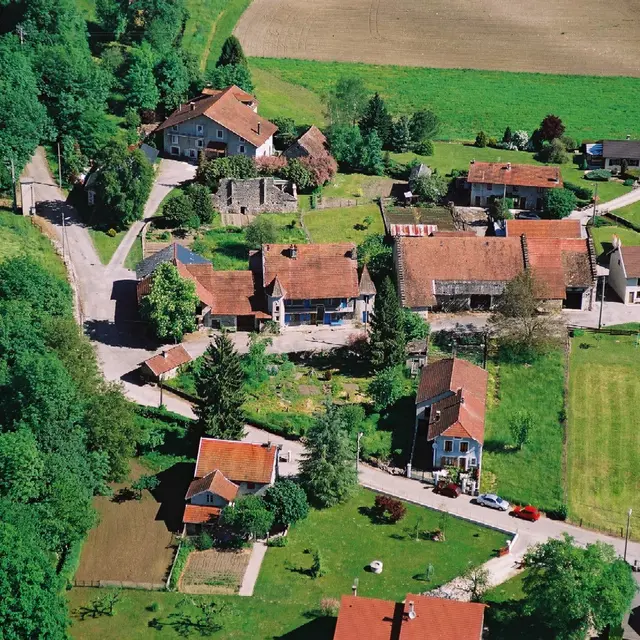 Village de Chazey-Bons