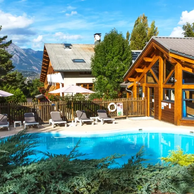 Hôtel Restaurant Spa Les Peupliers