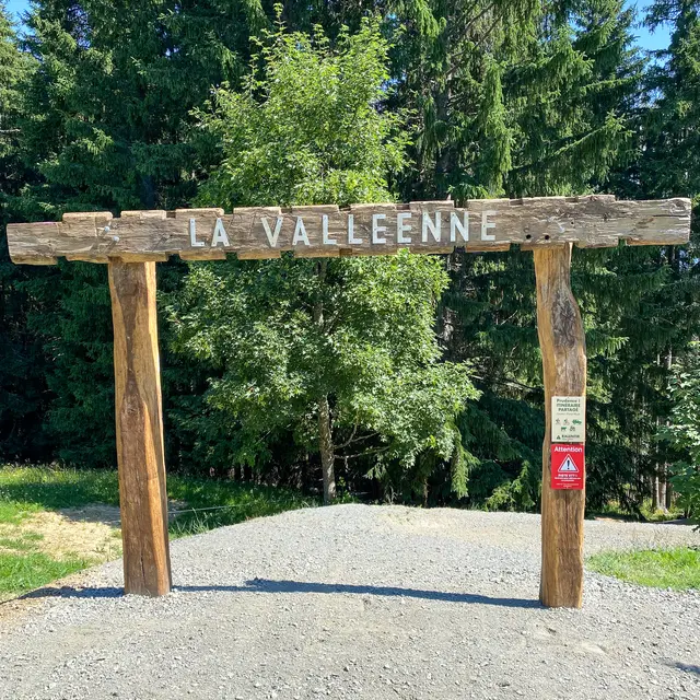 Départ de la Valléenne