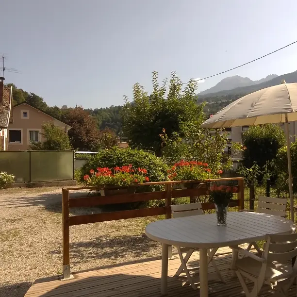 Appartement dans maison Malou_Saint-Martin-d'Uriage