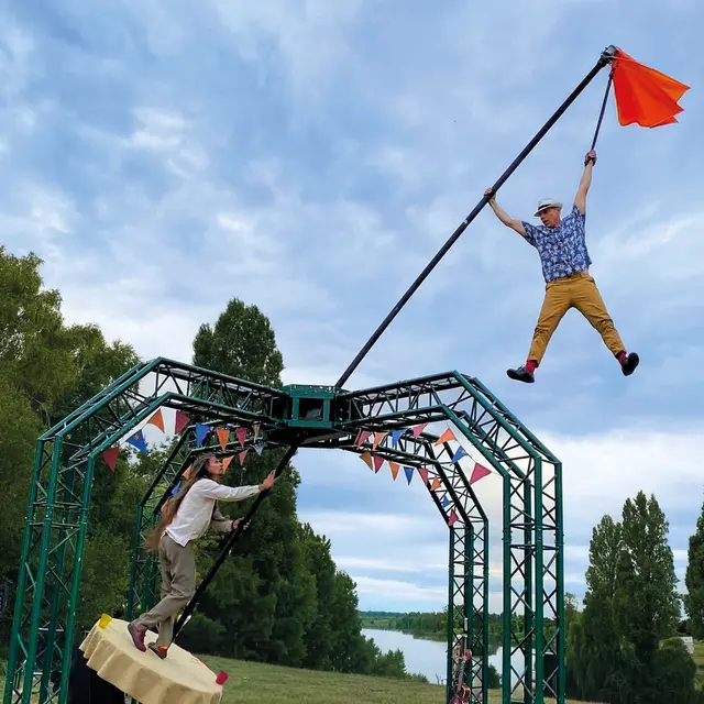 Spectacle - Dans l'ombre des oiseaux_Les Gets