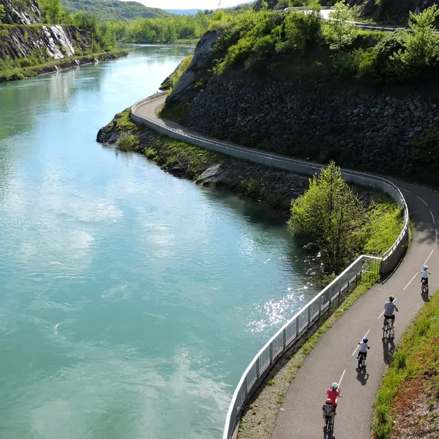 La ViaRhôna, voie cyclable, du Léman à la méditerranée