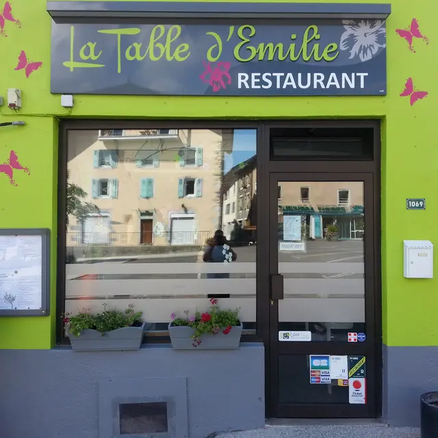 La table d'Emilie