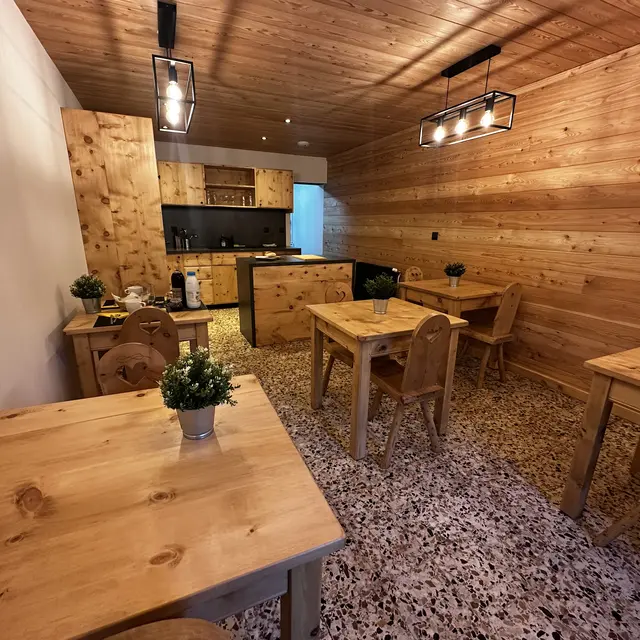 Salle à manger/cuisine commune